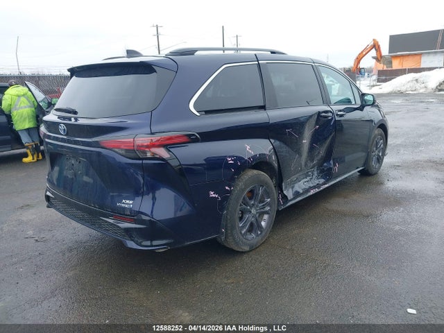 5TDGSKFCXRS141898 Toyota Sienna Xse 7-passenger