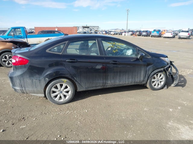 Продажа на аукционе авто 2013 Ford Fiesta Se, vin: 3FADP4BJ5DM141651, номер лота: 12588255