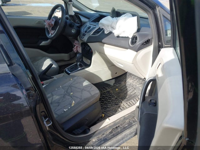 Продажа на аукционе авто 2013 Ford Fiesta Se, vin: 3FADP4BJ5DM141651, номер лота: 12588255