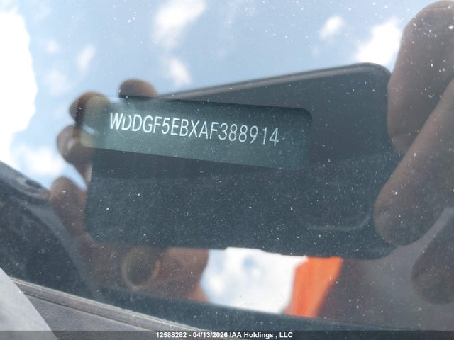 12588282 :رقم المزاد ، WDDGF5EBXAF388914 vin ، 2010 Mercedes-benz  مزاد بيع