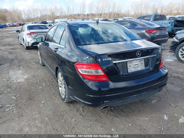 12588282 :رقم المزاد ، WDDGF5EBXAF388914 vin ، 2010 Mercedes-benz  مزاد بيع