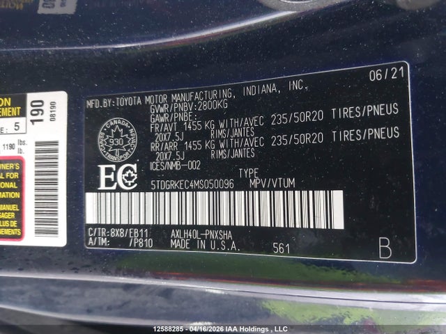 12588285 :رقم المزاد ، 5TDGRKEC4MS050096 vin ، 2021 Toyota Sienna Xse 7-passenger مزاد بيع