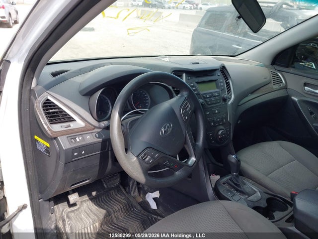 12588299 :رقم المزاد ، 5XYZT3LB3EG127274 vin ، 2014 Hyundai Santa Fe Sport 2.4 Base مزاد بيع