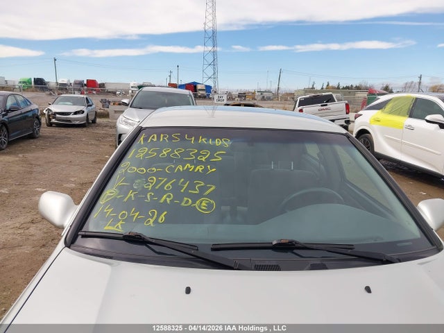 2000 Toyota Camry Ce/le/xle მანქანა იყიდება აუქციონზე, vin: JT2BF22K5Y0276437, აუქციონის ნომერი: 12588325