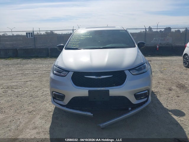 2026 Chrysler Pacifica Limited მანქანა იყიდება აუქციონზე, vin: 2C4RC1GG4TR240430, აუქციონის ნომერი: 12588332