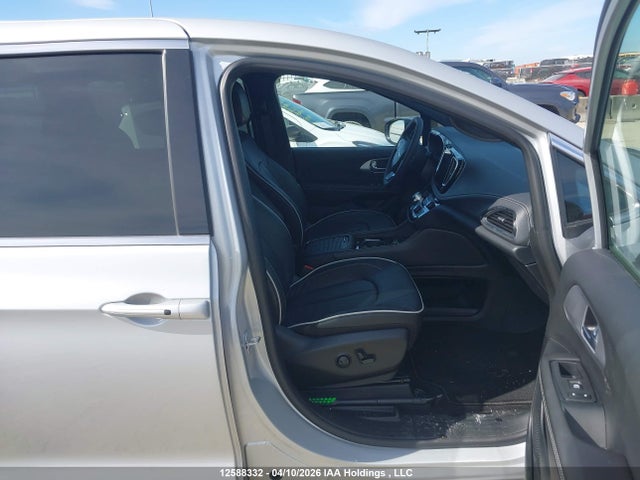 2026 Chrysler Pacifica Limited მანქანა იყიდება აუქციონზე, vin: 2C4RC1GG4TR240430, აუქციონის ნომერი: 12588332