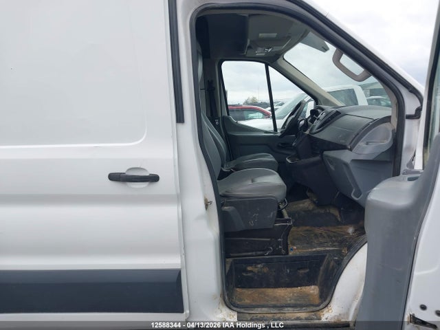 2015 Ford Transit T-250 მანქანა იყიდება აუქციონზე, vin: 1FTNR1CM0FKB24119, აუქციონის ნომერი: 12588344