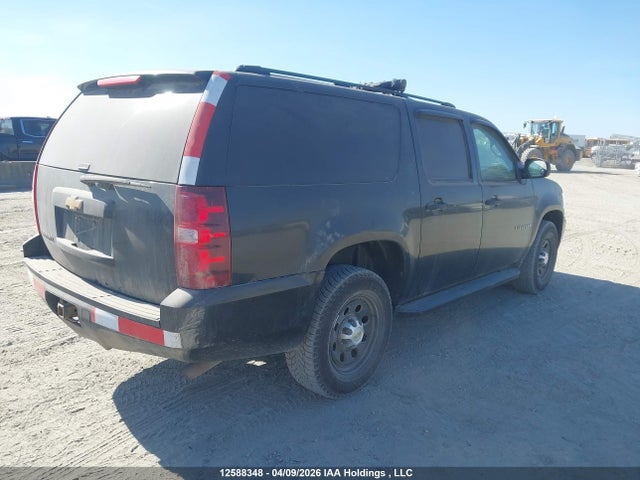 12588348 :رقم المزاد ، 1GNWKLEG2BR388818 vin ، 2011 Chevrolet Suburban K2500 Ls مزاد بيع