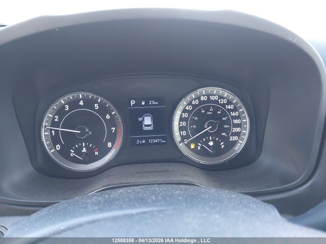 KMHRB8A37MU127508 Hyundai Venue Essential Auto Ivt With Two-tone Body Colour