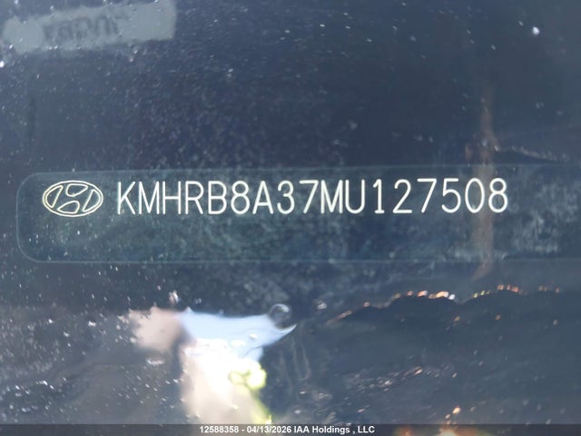 KMHRB8A37MU127508 Hyundai Venue Essential Auto Ivt With Two-tone Body Colour