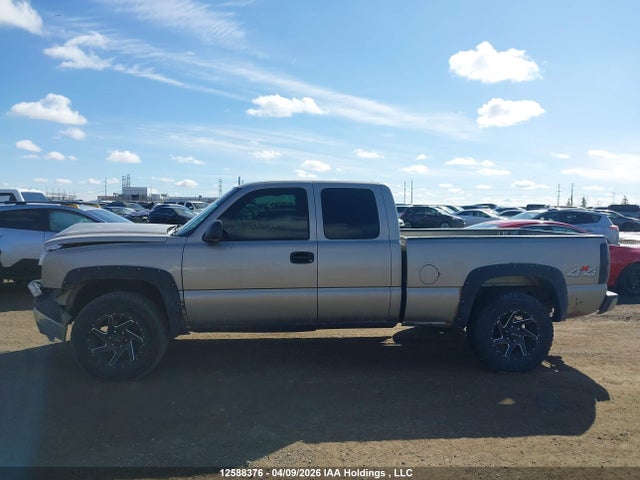 12588376 :رقم المزاد ، 2GCEK19T531393618 vin ، 2003 Chevrolet Silverado K1500 مزاد بيع