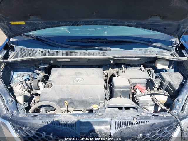 2012 Toyota Sienna Se 8 Passenger მანქანა იყიდება აუქციონზე, vin: 5TDXK3DC7CS178536, აუქციონის ნომერი: 12588377