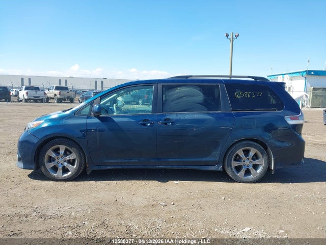 2012 Toyota Sienna Se 8 Passenger მანქანა იყიდება აუქციონზე, vin: 5TDXK3DC7CS178536, აუქციონის ნომერი: 12588377
