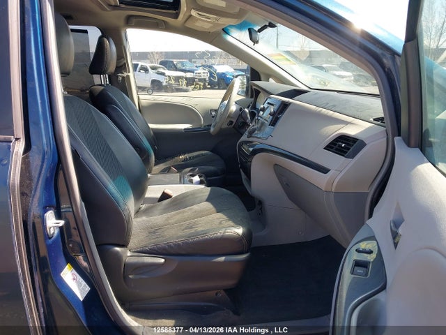 2012 Toyota Sienna Se 8 Passenger მანქანა იყიდება აუქციონზე, vin: 5TDXK3DC7CS178536, აუქციონის ნომერი: 12588377