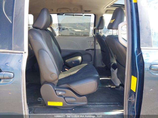 2012 Toyota Sienna Se 8 Passenger მანქანა იყიდება აუქციონზე, vin: 5TDXK3DC7CS178536, აუქციონის ნომერი: 12588377