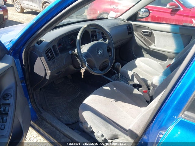 12588401 :رقم المزاد ، KMHDN45D24U879839 vin ، 2004 Hyundai Elantra Gl/ve مزاد بيع