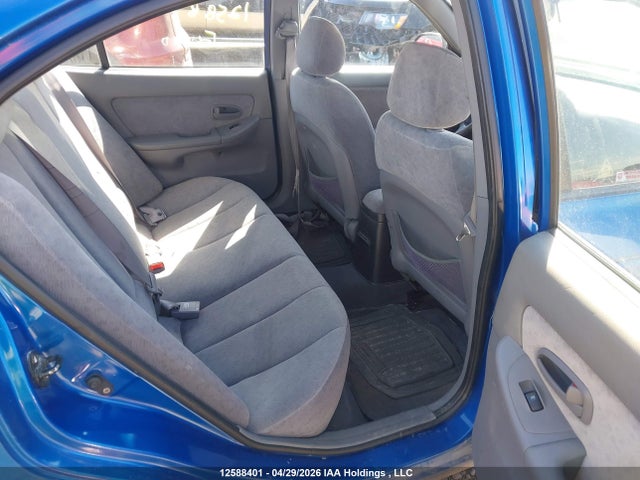 12588401 :رقم المزاد ، KMHDN45D24U879839 vin ، 2004 Hyundai Elantra Gl/ve مزاد بيع