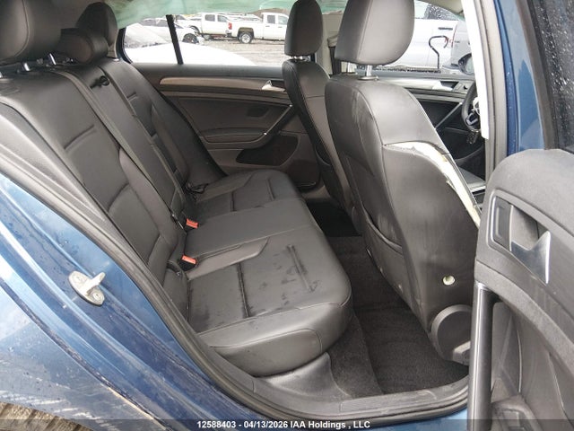 3VWG57AUXMM010688 Volkswagen Golf