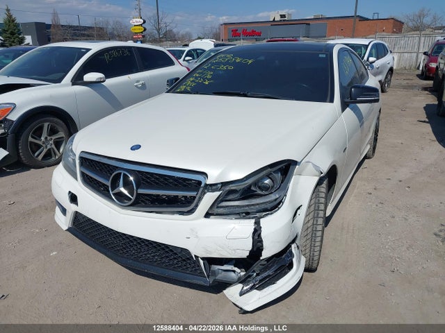 Aukcja sprzedaży 2012 Mercedes-benz C 350, vin: WDDGJ5HB8CF821661, numer aukcji: 12588404