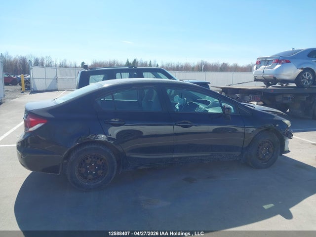 Продажа на аукционе авто 2015 Honda Civic Lx, vin: 2HGFB2F45FH053972, номер лота: 12588407