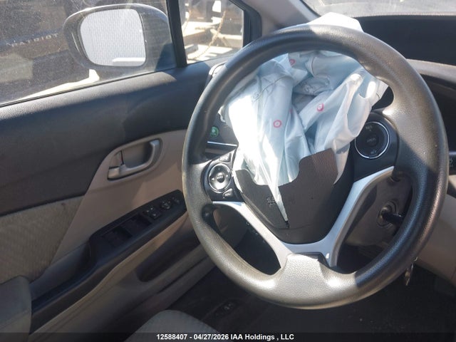 Продажа на аукционе авто 2015 Honda Civic Lx, vin: 2HGFB2F45FH053972, номер лота: 12588407