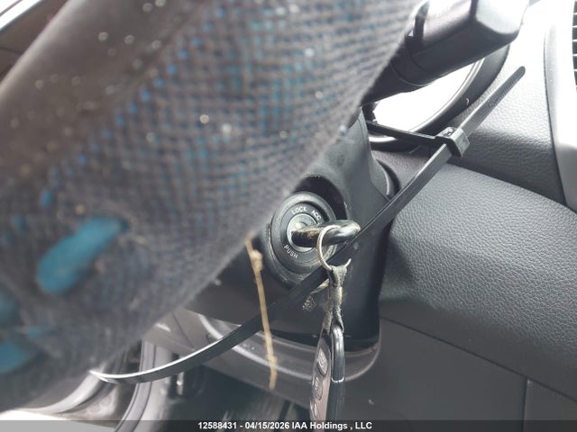 KMHD25LH0EU182949 Hyundai ELANTRA GT