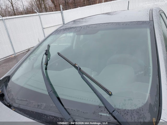 KMHD25LH0EU182949 Hyundai ELANTRA GT