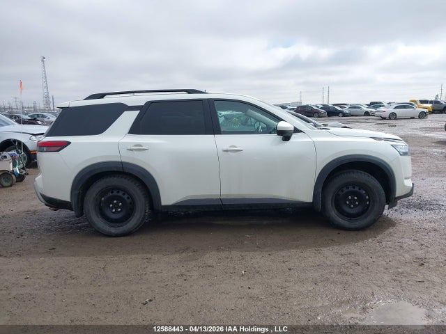 Продаж на аукціоні авто 2022 Nissan Pathfinder Sv, vin: 5N1DR3BE1NC217611, номер лоту: 12588443