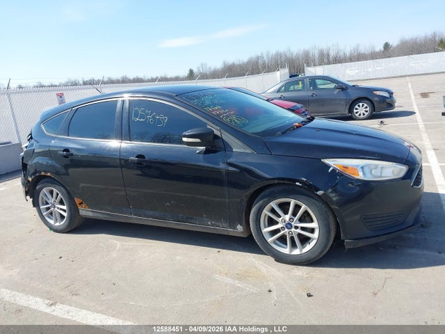 1FADP3K21HL326287 Ford FOCUS SE