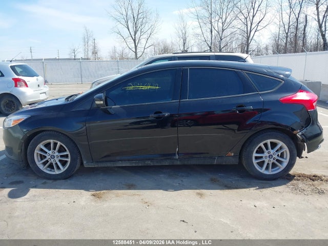 1FADP3K21HL326287 Ford FOCUS SE
