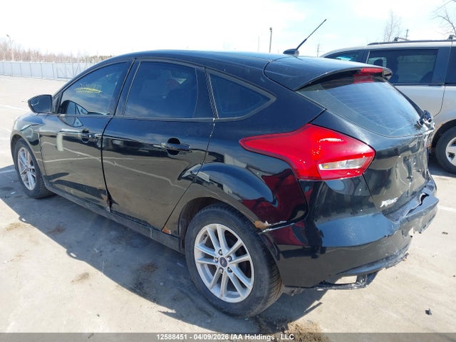 1FADP3K21HL326287 Ford FOCUS SE