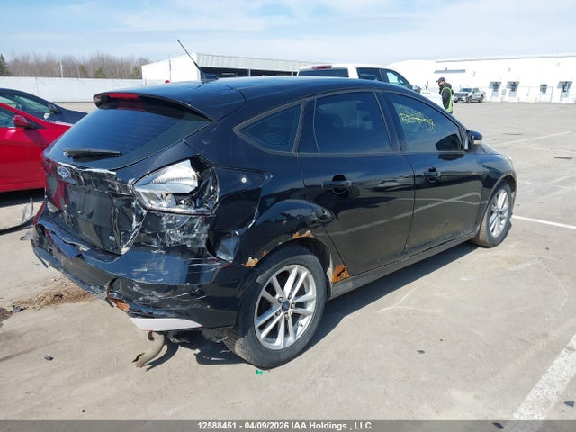 1FADP3K21HL326287 Ford FOCUS SE