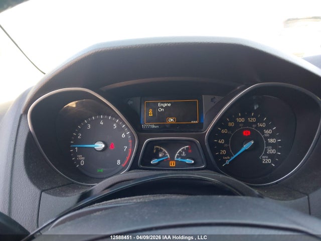 1FADP3K21HL326287 Ford FOCUS SE