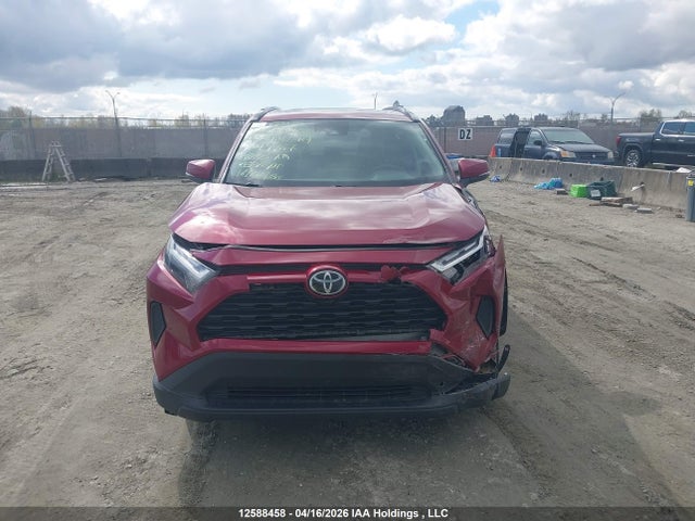 2022 Toyota Rav4 Xle მანქანა იყიდება აუქციონზე, vin: 2T3R1RFV0NW249767, აუქციონის ნომერი: 12588458