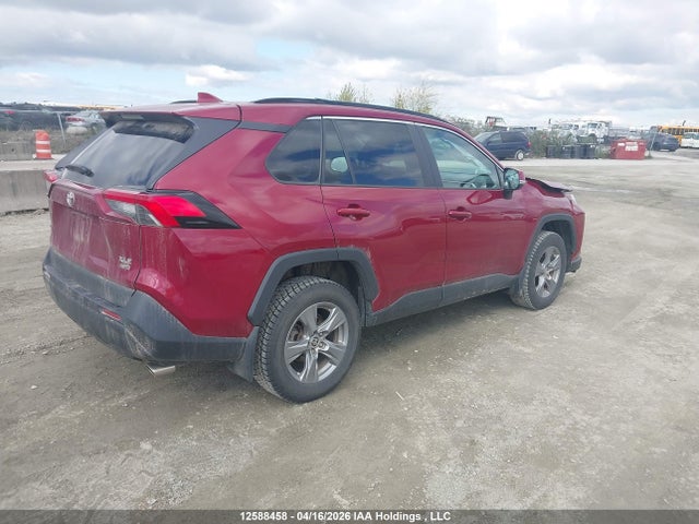 2022 Toyota Rav4 Xle მანქანა იყიდება აუქციონზე, vin: 2T3R1RFV0NW249767, აუქციონის ნომერი: 12588458