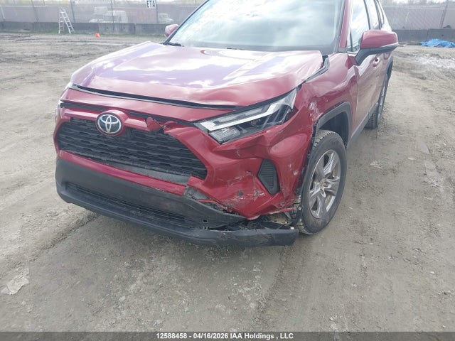 2022 Toyota Rav4 Xle მანქანა იყიდება აუქციონზე, vin: 2T3R1RFV0NW249767, აუქციონის ნომერი: 12588458