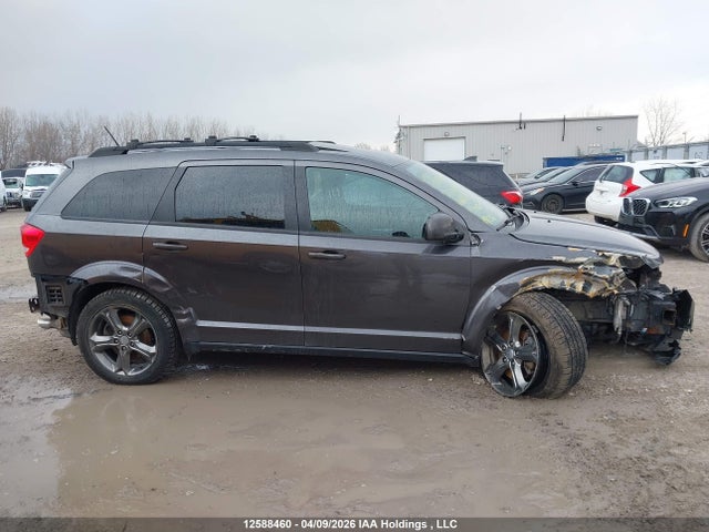 12588460 :رقم المزاد ، 3C4PDCCG2FT668245 vin ، 2015 Dodge Journey Sxt مزاد بيع
