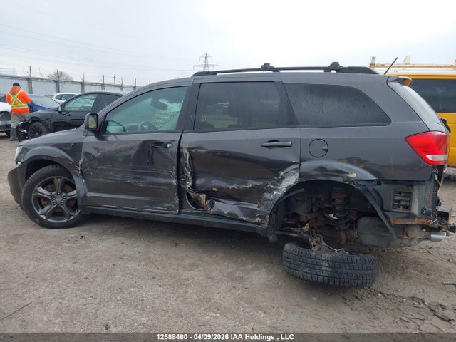 12588460 :رقم المزاد ، 3C4PDCCG2FT668245 vin ، 2015 Dodge Journey Sxt مزاد بيع