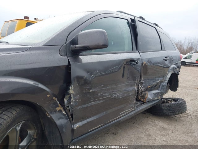 12588460 :رقم المزاد ، 3C4PDCCG2FT668245 vin ، 2015 Dodge Journey Sxt مزاد بيع