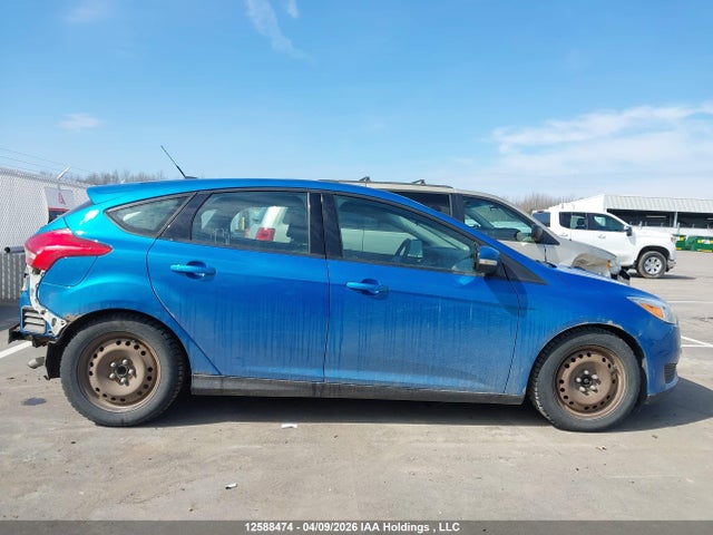 12588474 :رقم المزاد ، 1FADP3K28FL284245 vin ، 2015 Ford Focus Se مزاد بيع