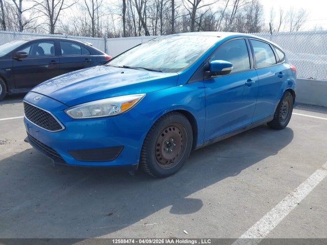 12588474 :رقم المزاد ، 1FADP3K28FL284245 vin ، 2015 Ford Focus Se مزاد بيع