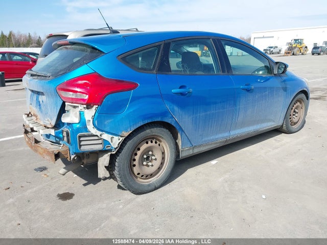 12588474 :رقم المزاد ، 1FADP3K28FL284245 vin ، 2015 Ford Focus Se مزاد بيع