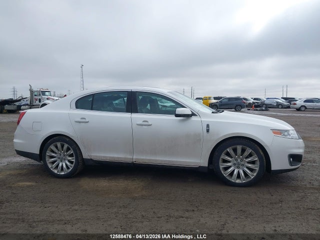12588476 :رقم المزاد ، 1LNHL9ER7BG614653 vin ، 2011 Lincoln Mks مزاد بيع