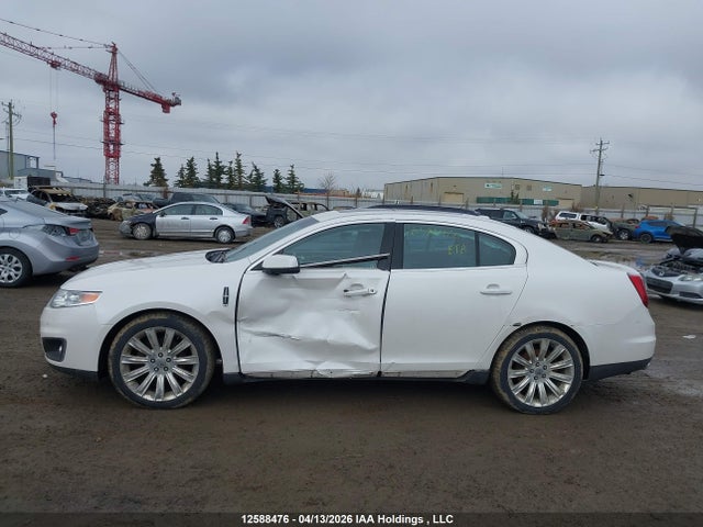 12588476 :رقم المزاد ، 1LNHL9ER7BG614653 vin ، 2011 Lincoln Mks مزاد بيع