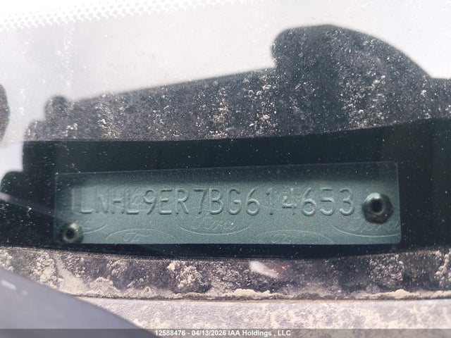 12588476 :رقم المزاد ، 1LNHL9ER7BG614653 vin ، 2011 Lincoln Mks مزاد بيع