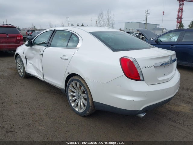 12588476 :رقم المزاد ، 1LNHL9ER7BG614653 vin ، 2011 Lincoln Mks مزاد بيع