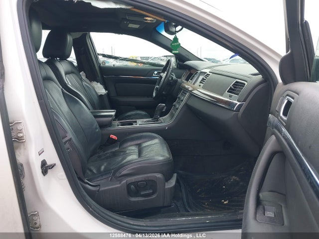 12588476 :رقم المزاد ، 1LNHL9ER7BG614653 vin ، 2011 Lincoln Mks مزاد بيع