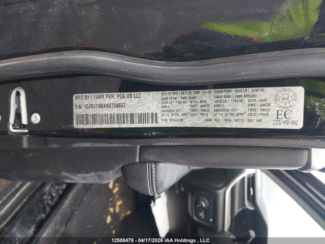 1C4RJYB6XN8734657 Jeep Grand Cherokee Limited 4xe
