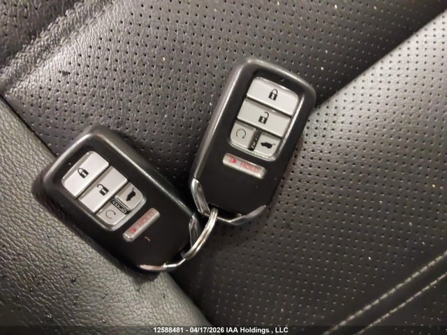 2HKRW2H86JH115640 Honda CR-V EXL