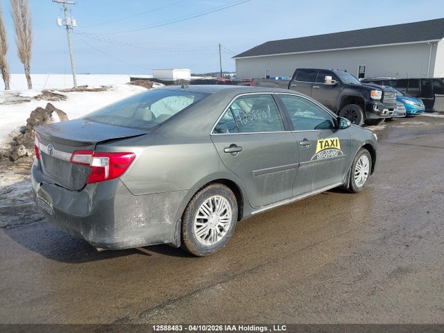 2013 Toyota Camry L/se/le/xle მანქანა იყიდება აუქციონზე, vin: 4T1BF1FK1DU643537, აუქციონის ნომერი: 12588483